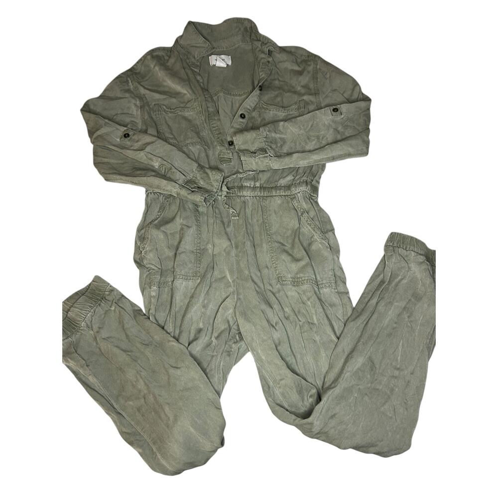 Old Navy green romper size 8
